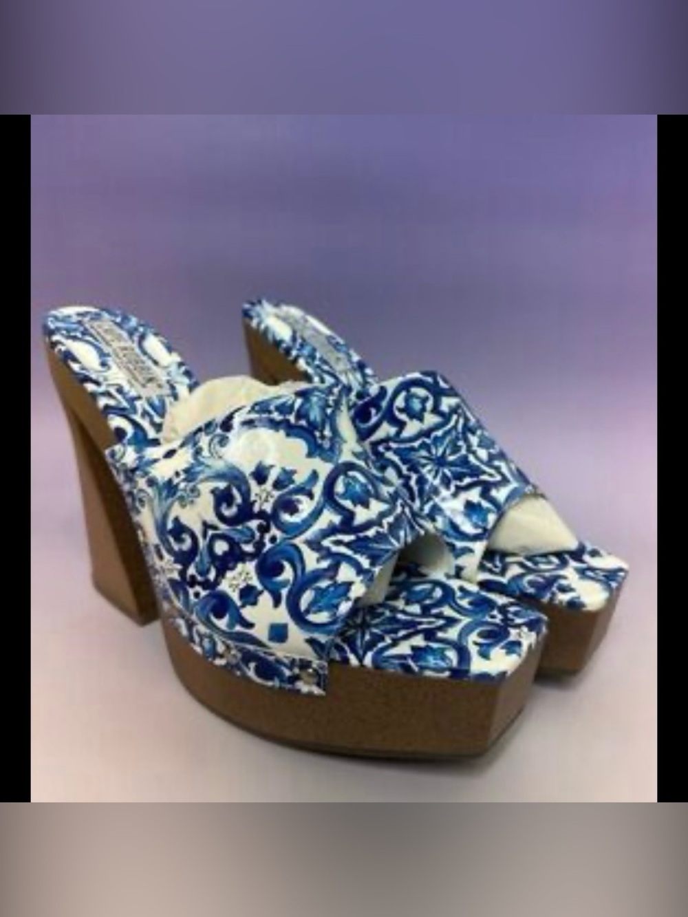 Cape Robbin Moika platform wedge sandals